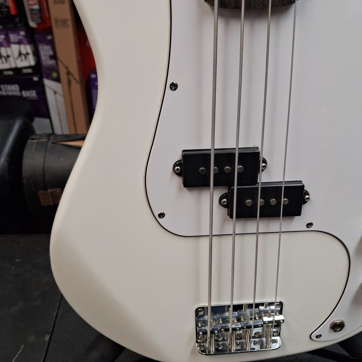 Glarry GP 4-String Electric Bass - White (USED)