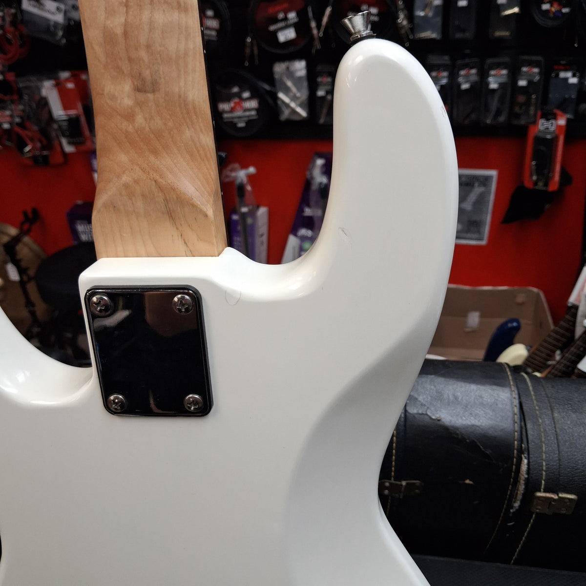 Glarry GP 4-String Electric Bass - White (USED)