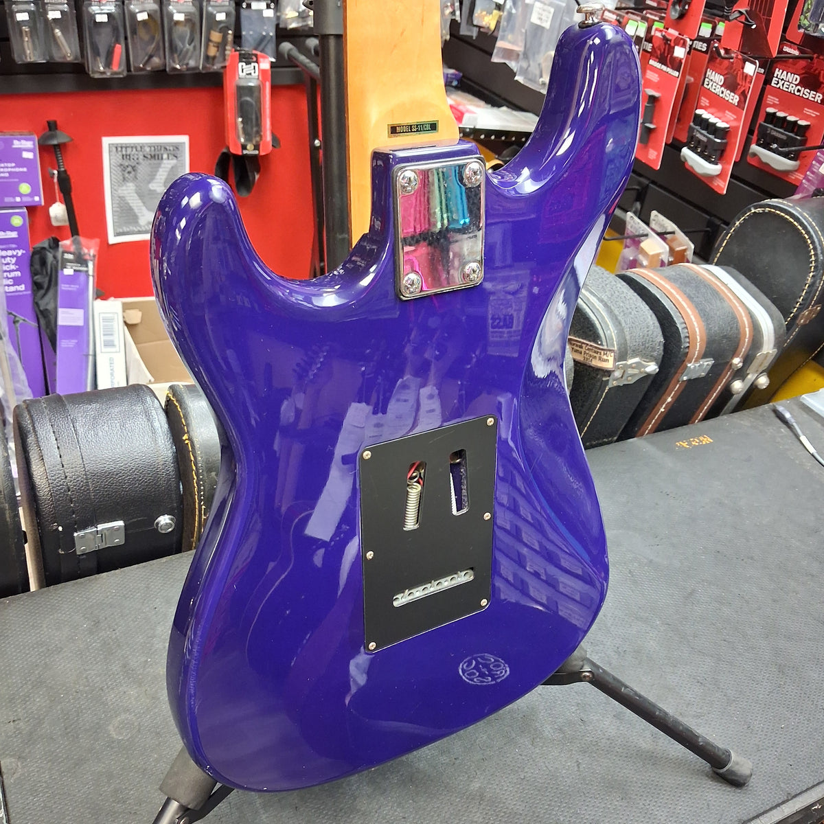 2000's Silvertone SS-11/CBL Electric Guitar - Cobalt Blue (USED) SN# SI040805546