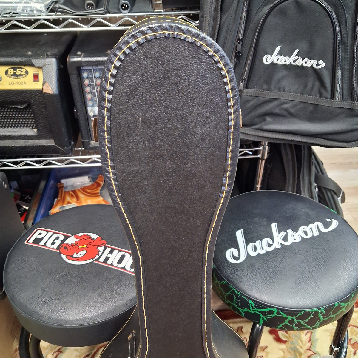 Acoustic Guitar Chipboard Case - Black (USED)