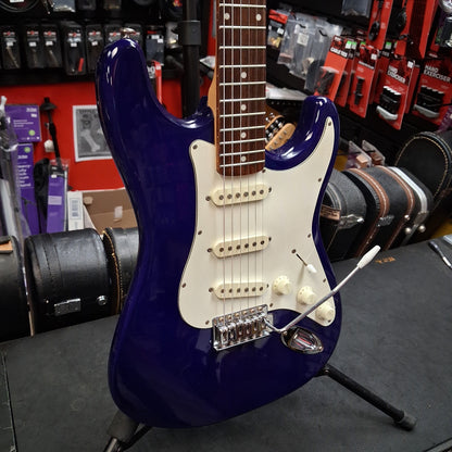 2000's Silvertone SS-11/CBL Electric Guitar - Cobalt Blue (USED) SN# SI040805546