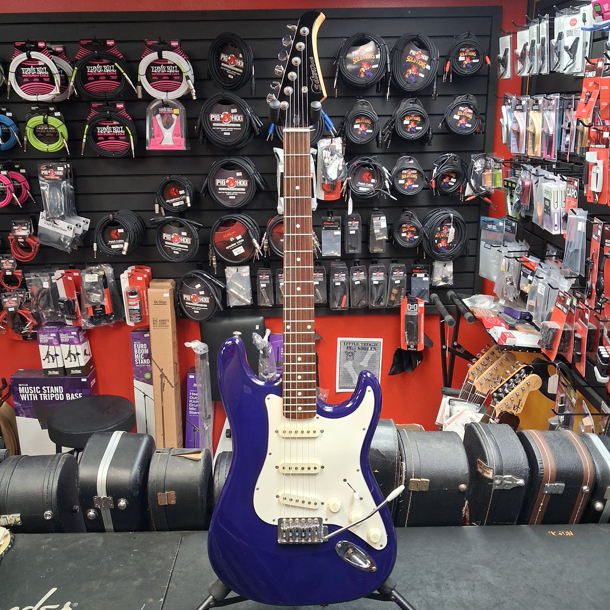 2000's Silvertone SS-11/CBL Electric Guitar - Cobalt Blue (USED) SN# SI040805546